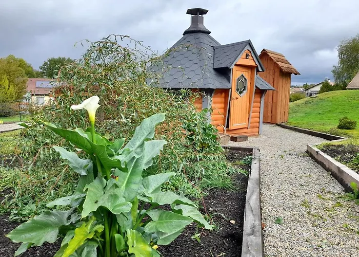 Adorable Chalet